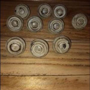 Metal drawer pulls